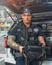Nypds Most Jacked Cop Michael Counihan Talks With Police Hot Cops Men In Uniform