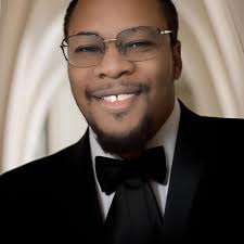 LF2024. The first round is on. Vote...