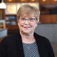 Deb Scheller's Instagram, Twitter & Facebook