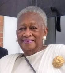 Hattie Thornton's Instagram, Twitter & Facebook