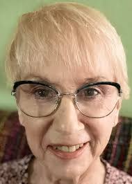 Abby Dickens's Instagram, Twitter & Facebook