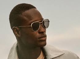 PARADISV18N44 by North South Net, Inc.