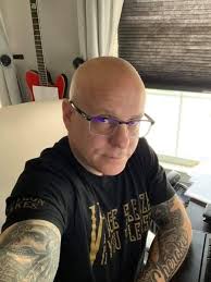 William Hatheway left this world Friday August 30, 2019. Bill was a  mainstay in the music world around Mansfield OH prior to leaving the area  to manage radio stations. Bill's main instrument