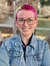 Chandra Mclaughlin's Instagram, Twitter & Facebook