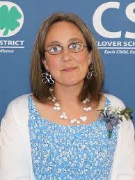 Veronica Hussey's Instagram, Twitter & Facebook