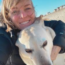 One of the MAIN reasons people fail in their businesses and never achieve  their dreams, is because they give up too soon. The key is to have a dream  that inspires you