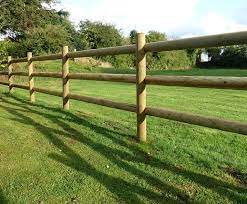 Split rail fences come in plenty of different materials, including the warm red cedar timber as well as different sizes and think about the design and layout of your property, the landscaping and the overall look of your home. Prestige Scalloped Post And Rail Fencing M M Timber Esi External Works