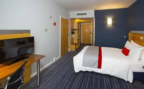Tate modern is minutes away. Holiday Inn Express Southwark Laterooms