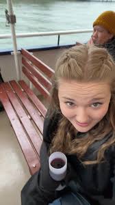 Olivia DeVries (@devriesolivia)