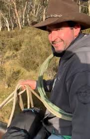 For those who remember Fred Ridout here's a beautiful song he's grandson  has written about him, have a listen, Fred was a wonderful man and a great  horseman. Gavin Gudgeon sings under