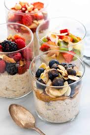 Swolverine clean carbs and vanilla whey isolate form a solid macro base while unsweetenened almond milk and plain greek yogurt keep the carbs low and the protein high so you can enjoy this breakfast treat any day of the week! Overnight Oats 5 Healthy Ways Jessica Gavin