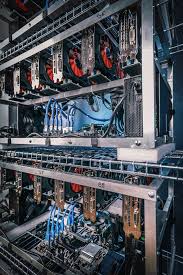 How long does it take to mine 1 bitcoin in 2021? Graphics Cards Mining Rig Pejzazhi Arhitektura