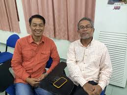 Check spelling or type a new query. Emkay On Twitter Inilah Penulis Lirik Lagu Warisan Anak Kecil Main Api Tan Seri Nordin Kardi Khalednordin Http T Co Zpw2nwjxbw