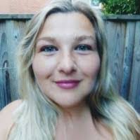 Isabelle Mercer's Instagram, Twitter & Facebook