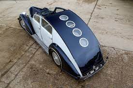 French Vogue Published 2013 In 2020 French Vogue Toy Car Automobile