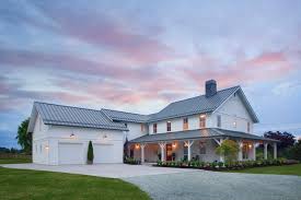 Charming farmhouse barndominium with 2 bedrooms. 7 Ways To Make A Metal Building Look Like Home Go Barndo