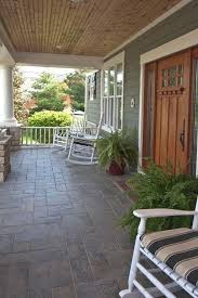 For The Home Great Craftsman Porch With Glass Panel Door Amp Ukrasheniya Dlya Verandy Otdelka Fasada Kamnem Idei Dlya Patio