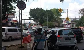 (lenteng agung) (ciganjur cipedak jagakarsa lenteng agung srengseng sawah tanjung barat) lenteng agung, jakarta selatanjakarta selatan (kredit: Angkot Biang Kerok Kemacetan Di Depan Stasiun Lenteng Agung Republika Online