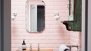 Repeindre Du Carrelage Mur Ou Sol Nos Conseils Et Tout Ce Qu Il Faut Savoir Peinture Carrelage Salle De Bain Rose Carrelage Salle De Bain