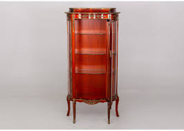 Whether your home décor style is country or contemporary, farmhouse or formal, explore stylish storage solutions that will add to your home's charm. Antique Dish Cabinet Ed374 RumsiskiÅ³ Baldai