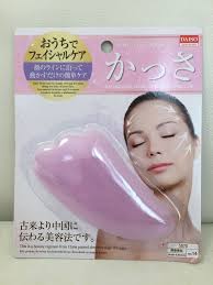 ダイソーのかっさプレートがすごい 小顔リンパマッサージの即効性が病みつきに リンパマッサージ ダイソー 美容 フェイスケア