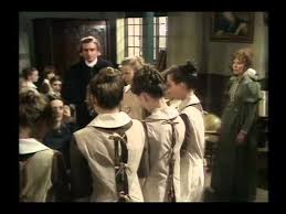 Jane eyre 1983 episode 05 guests spanish subtitles. Jane Eyre Episode 2 1983 Youtube