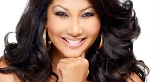 Black American And Korean Mix Image Detail For Kimora Lee Simmons Bounty Changing Classrooms With Couture Makeover Kimora Lee Simmons Beauty Celebrity Hairstyles