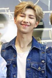 Kedua grup tersebut telah melebur dalam sebuah lagu yang dengan cepat menarik perhatian publik. Haru Do Not Edit Kim Namjoon Namjoon Bts Rap Monster