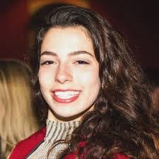 Rebecca Cushing's Instagram, Twitter & Facebook