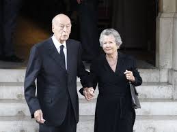 Amour, couple, vie à l'elysée et secrets de l'ancien président. Mort De Valery Giscard D Estaing Qui Est Anne Aymone Sa Femme Depuis 68 Ans Femme Actuelle Le Mag