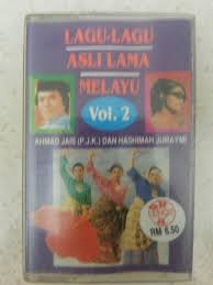 Lagu melayu merupakan lagu yang di dendangkan oleh bangsa melayu sendiri. Kaset Lagu Melayu Asli Lama Music Media Cd S Dvd S Other Media On Carousell