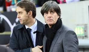 The world knows the stars on the pitch that won germany the 2014 fifa world cup in brazil, but the brains behind the. Dfb Lasst Joachim Low Zeit Fur Emotionale Distanz Goldene Brucke Zum Rucktritt