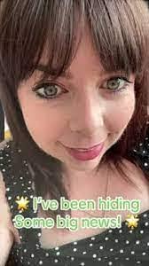 Gina Cory's Instagram, Twitter & Facebook