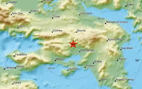 Σύμφωνα με την αναθεωρημένη λύση του γεωδυναμικού ινστιτούτου αθηνών ο σεισμός είχε μέγεθος 4,1 ρίχτερ. Megalos Seismos Twra Egine Poly Ais8htos Sthn A8hna