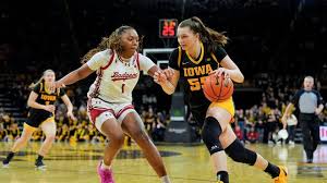 Teagan Mallegni and Addie Deal Transfer to Wisconsin Badgers Women's Basketball