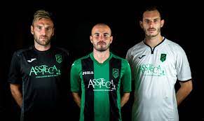 Последние твиты от pordenone calcio (@pordenonecalcio). Pordenone Calcio Ecco Le Nuove Maglie Targate Assiteca