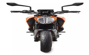Last change in chennai diesel price was on february 20, 2021 and it was increased by +0.35 rupees. Ktm 390 Duke On Road Price In Chennai Offers On 390 Duke Price In 2021 Carandbike