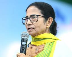 মাছ নিয়ে রাজনৈতিক তরজা: মোদির সমালোচনার পালটা জবাবে মমতার দাবি, 'উৎপাদনে  শীর্ষে বাংলা'