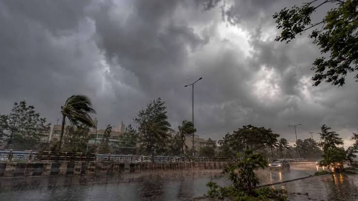 Sudden weather shifts across state — CGKhabar