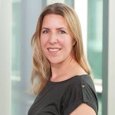 Stephanie Lowry (@LowrySN)