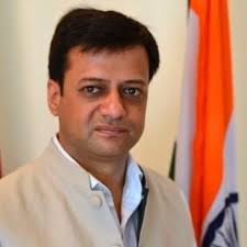 Ravi Joshi (@ravikjoe)