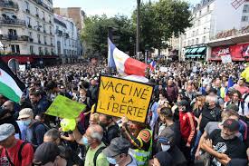 La manifestation contre le pass sanitaire a fait le plein samedi à marseille, où des milliers de personnes, toute générations confondues, ont défilé dans une ambiance bon enfant aux cris de. 8qofizhqj7lham