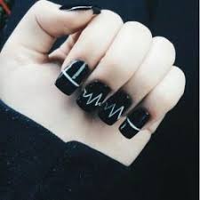 You could do this with any two colors, but there's something about black and white that feels particular modern. Black And White Nail Ideas The Best Images Page 4 Of 7 Bestartnails Com