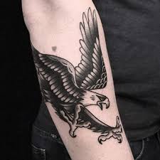 Any tattoo design that is pleasing to the eyes and gives a unique feeling of calmness to the mind can be called an aesthetically good tattoo. 35 Of The Best American Traditional Tattoos For Men In 2022 Fashionbeans