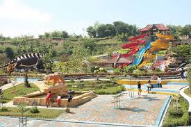 Rp 95.000, high season rp 95.000 dan lihat juga info diskon htm nya. 10 Gambar Harga Tiket Dan Rute Lokasi Jembar Waterpark Majalengka Wisata Air Dengan Konsep Purbakala