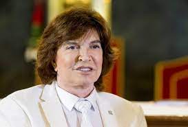 Camilo Sexto se vestía de mujer - La Heredera universal de José José | La  Otra Cara