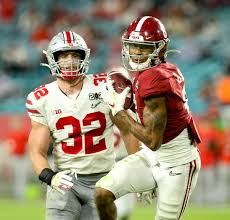 Alabama star wr devonta smith suffers hand injury early in second half vs. Xatyo1zlnqp1xm