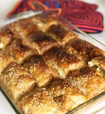 Cok Gec Kaldigimi Biliyorum Kaydiriniz Ben Evdeki Yirtik Pirtik Hepimizin Sinir Oldugu Su Market Yufkalarini Degerlendirmek Icin Bu Boreg Food Desserts Pie