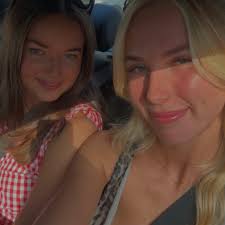 long wknd calls for a trip to the sunshine state🪩🪼🦎🩵