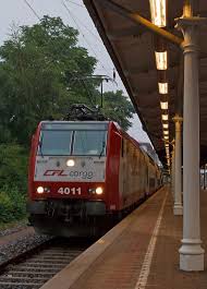 Cfl dosto vilciens luksemburgas pilsēt. Die Cfl 4011 91 82 000 4011 4 L Cfl Mit Dem Dosto Zug Als Re 14 Delux Express Trier Luxembourg Umlauf Re 5214 Steht Am 05 10 2013 Im Hellertal Startbilder De